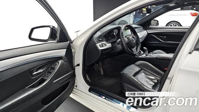 2013 BMW 5 Series (F10)