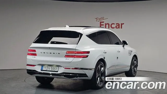 2023 Genesis GV80