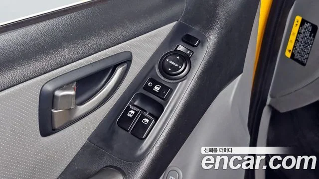 2019 Hyundai Grand Starex (New)