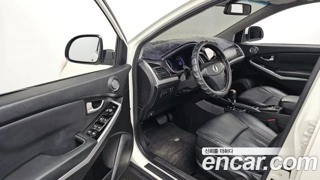 2015 KG Mobility 뉴코란도 C