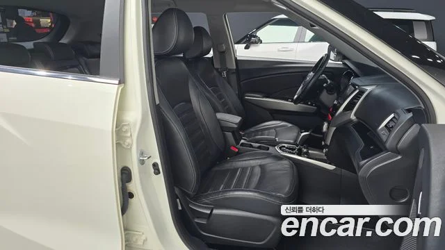 2015 KG Mobility Tivoli