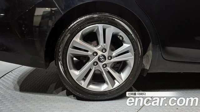 2016 Hyundai 아반떼 AD