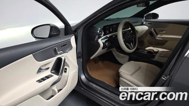2021 Mercedes-Benz A-클래스 W177
