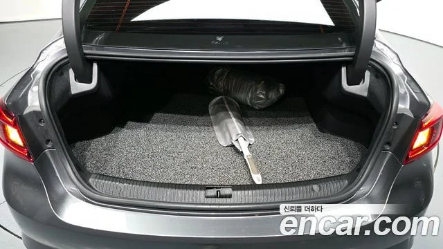 2016 Renault Korea SM6