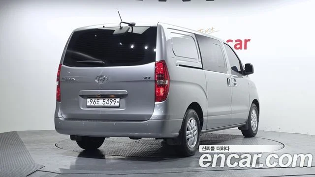 2019 Hyundai Grand Starex (New)