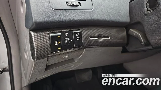 2015 KG Mobility 코란도 투리스모