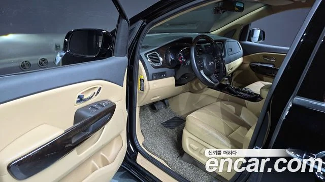 2020 Kia Carnival (New)