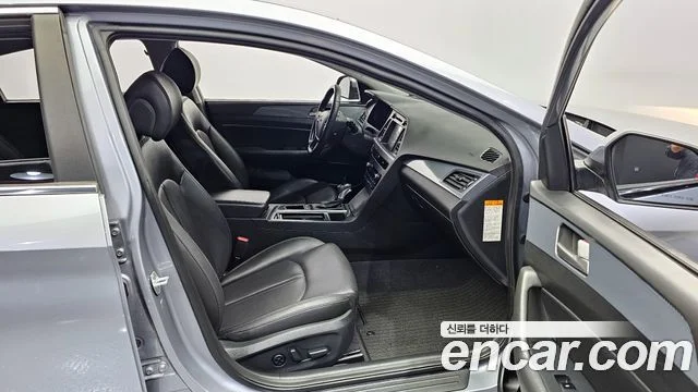 2015 Hyundai LF 쏘나타 하이브리드