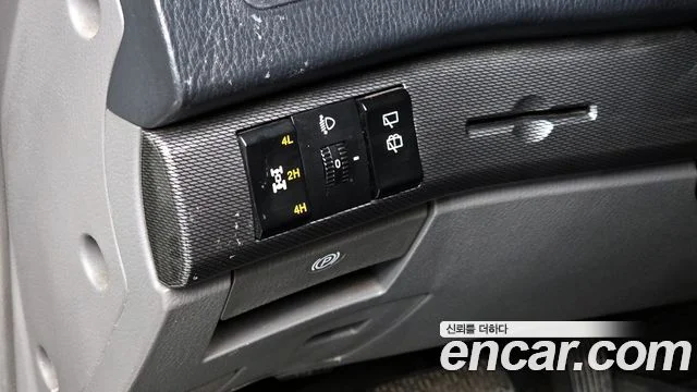 2015 KG Mobility 코란도 투리스모