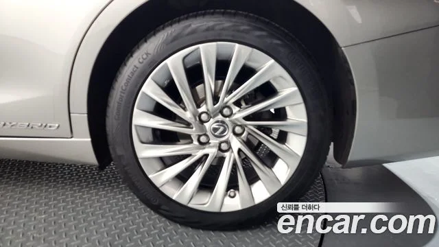 2021 Lexus ES300h 7세대