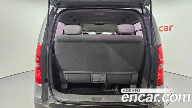 2015 Hyundai Grand Starex