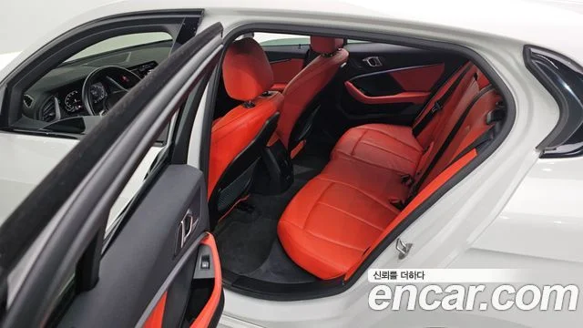 2021 BMW 1 Series (F40)