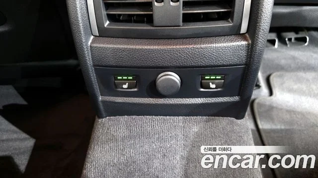 2016 BMW 3 Series (F30)