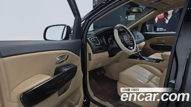 2018 Kia Carnival (New)