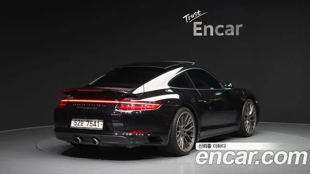 2017 Porsche 911