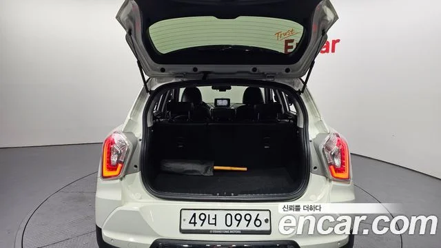 2015 KG Mobility Tivoli