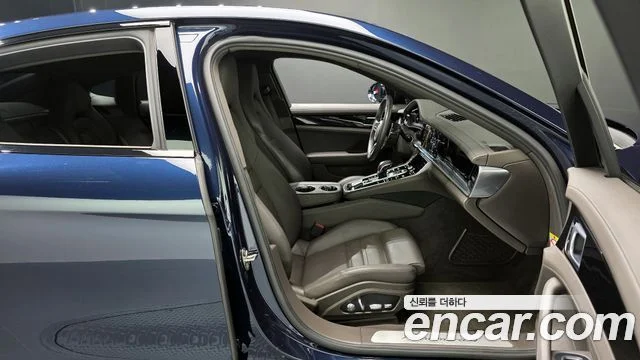 2018 Porsche 파나메라 (971)