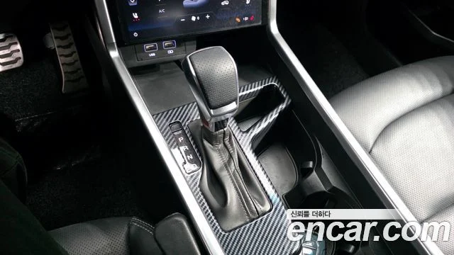 2022 KG Mobility Torres