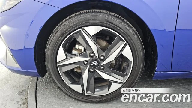 2020 Hyundai Avante (CN7)