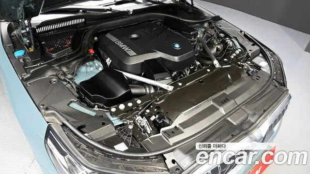 2024 BMW 5 Series (G60)