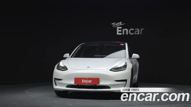 2020 Tesla Model 3