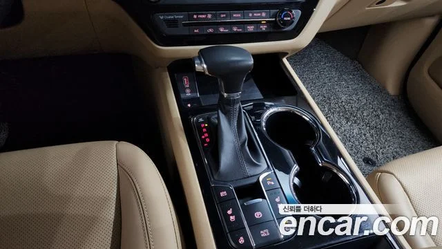 2018 Kia Carnival (New)