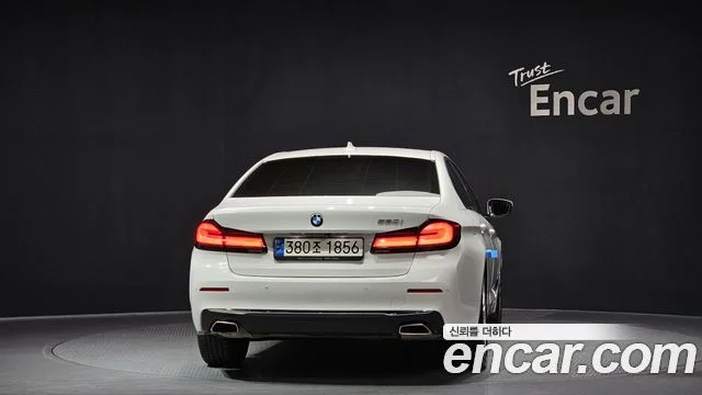 2021 BMW 5 Series (G30)