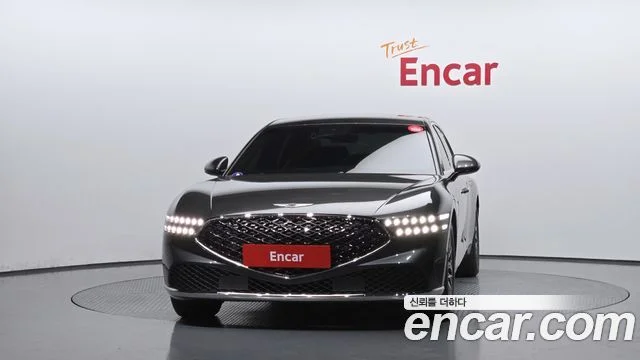 2022 Genesis G90 (RS4)