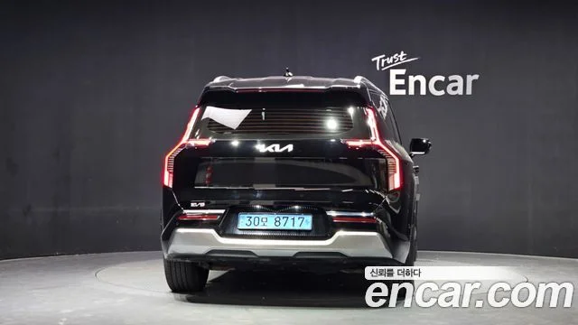 2023 Kia EV9