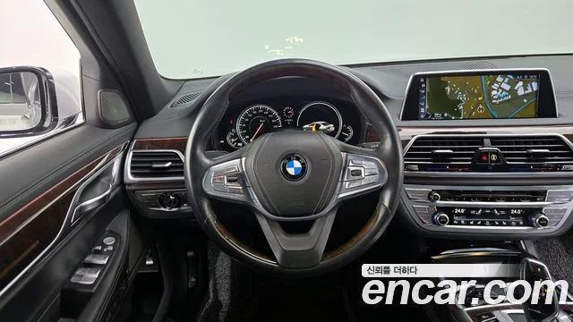 2016 BMW 7 Series (G11)