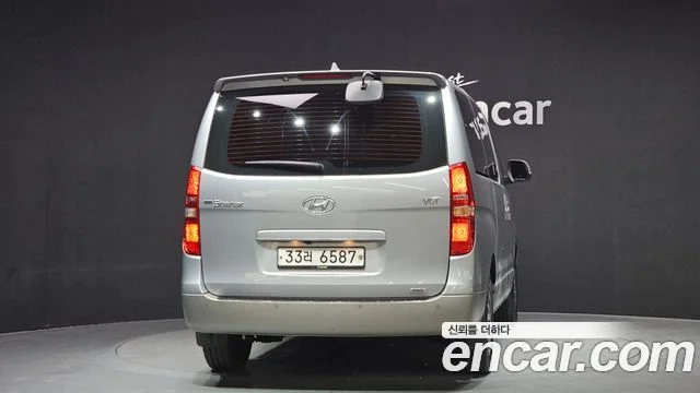 2018 Hyundai Grand Starex (New)