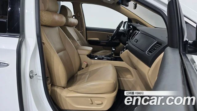 2019 Kia Carnival (New)