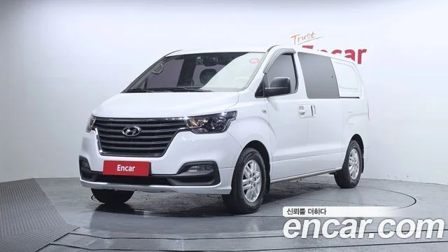 2019 Hyundai Grand Starex (New)