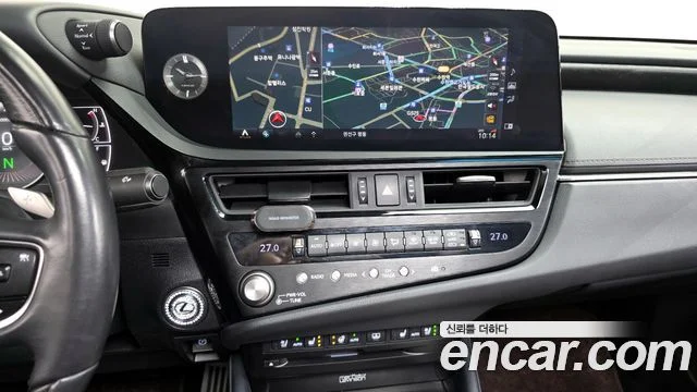 2022 Lexus ES300h 7세대