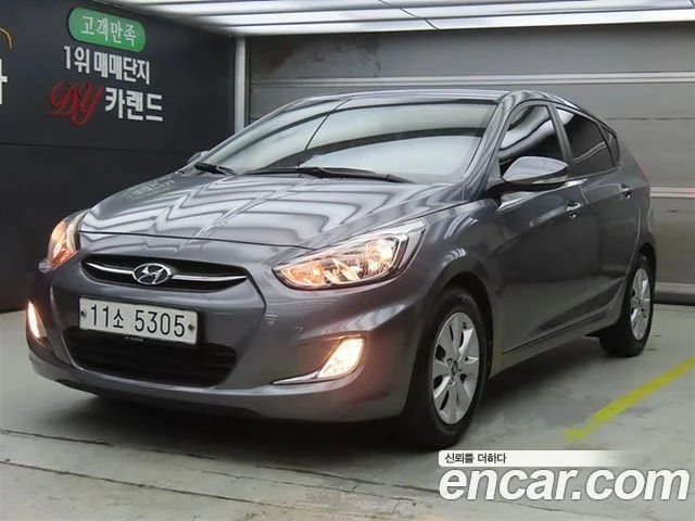 2015 Hyundai 엑센트(신형)