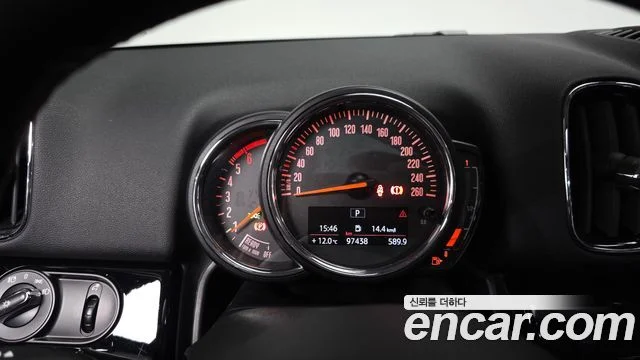 2018 MINI 쿠퍼 D 컨트리맨