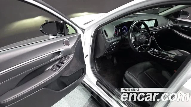 2021 Hyundai Sonata (DN8)