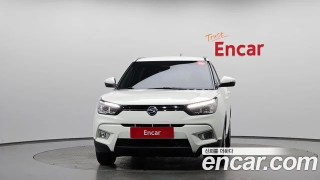 2015 KG Mobility Tivoli