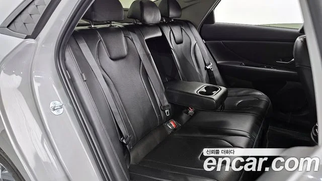 2023 Hyundai 더 뉴 아반떼 하이브리드 (CN7)