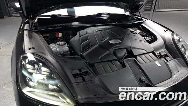 2019 Porsche 카이엔 (PO536)