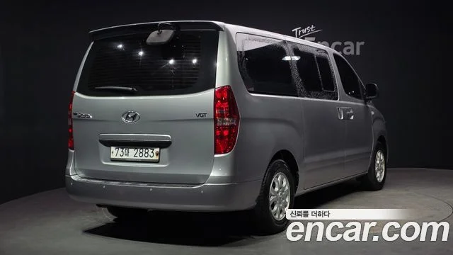 2014 Hyundai Grand Starex