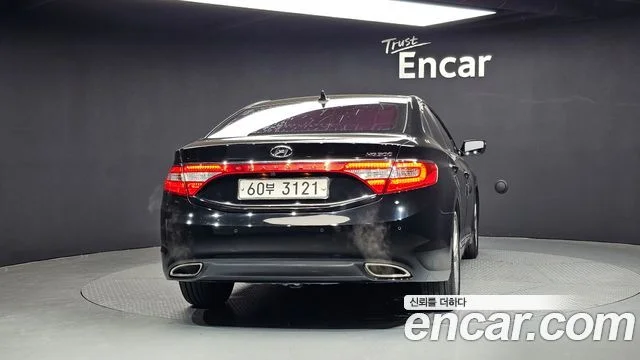 2011 Hyundai Grandeur (HG)