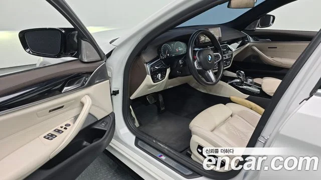 2019 BMW 5 Series (G30)