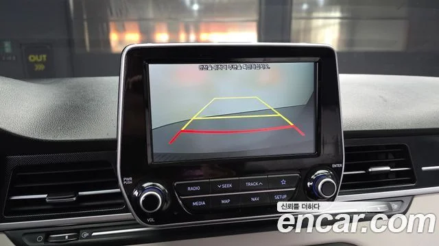 2019 Hyundai Grand Starex (New)