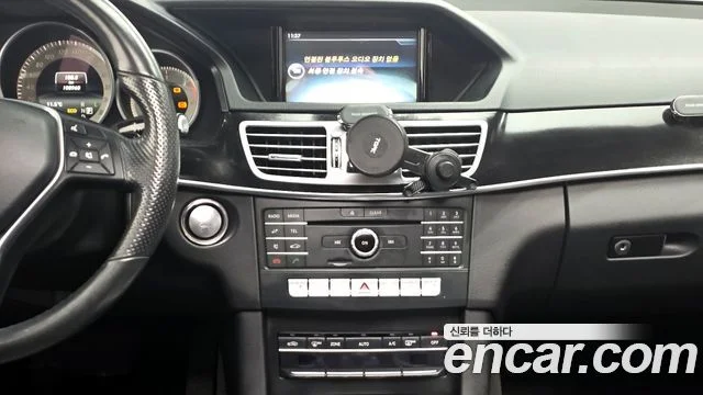 2015 Mercedes-Benz E-class W212