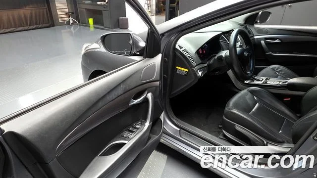 2012 Hyundai i40 살룬