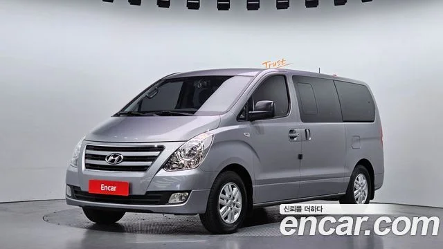 2015 Hyundai Grand Starex