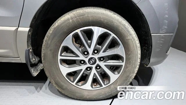 2019 Hyundai Grand Starex (New)