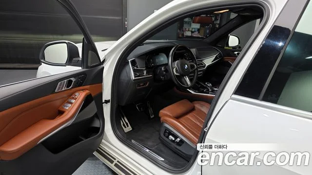 2022 BMW X7 (G07)