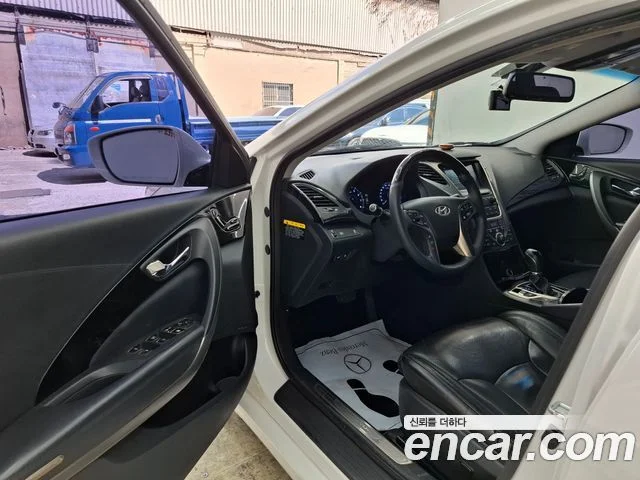 2014 Hyundai Grandeur (HG)